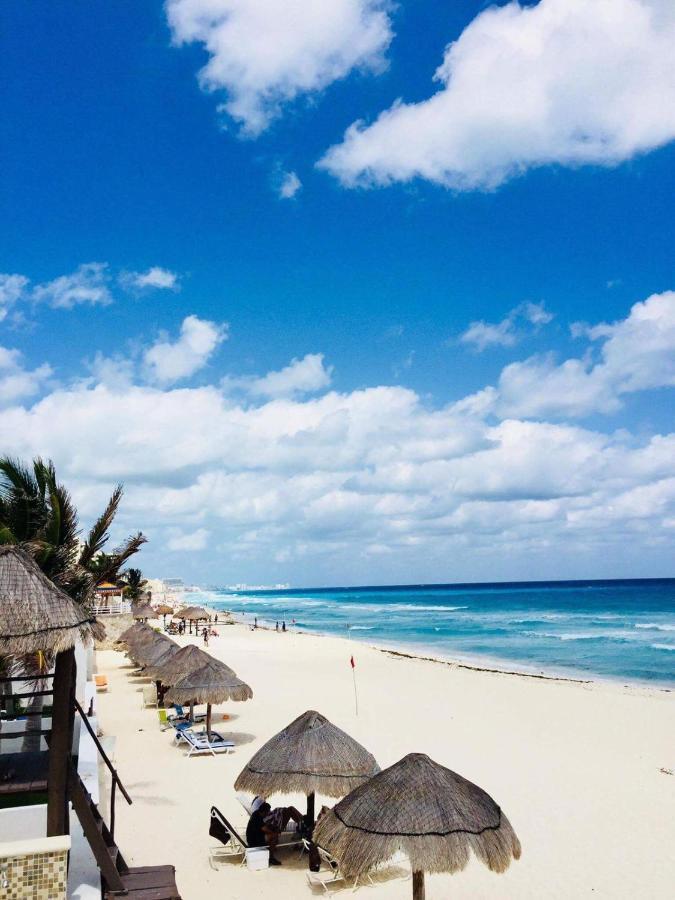 Brisas Sunset Apartment Cancún Exterior foto